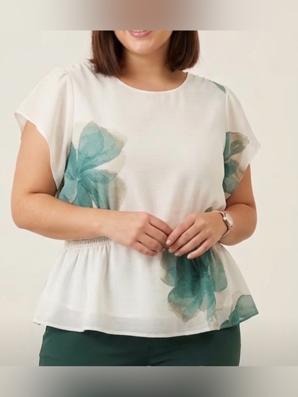 Nine West Women’s Size XXL Beige Green Floral Scoop Neck Flutter Sleeve Blouse